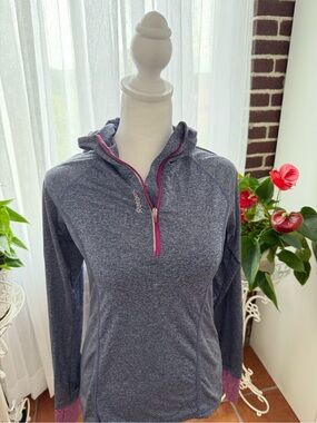 Reebok Women's Heather Gray Half-Zip Hoodie with Pink Trim